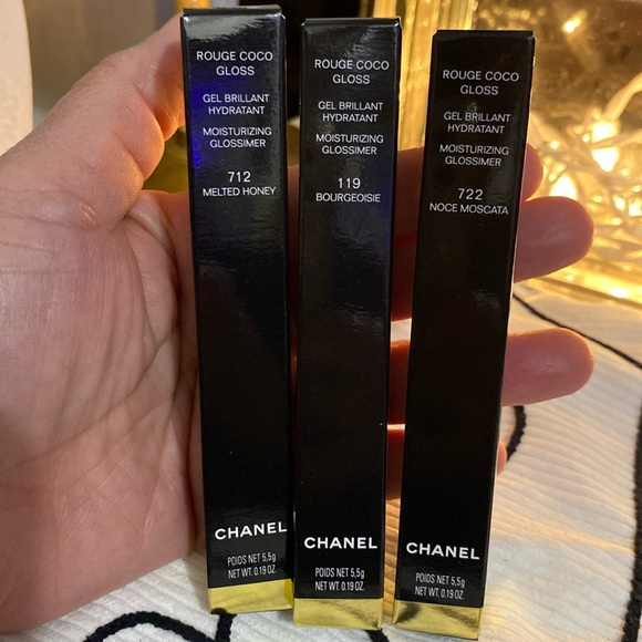 Chanel Lipgloss Trio with Pouch Set - Picture 8 of 10